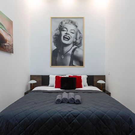 Exclusive Marilyn Apartment In The Heart Of Budapeste Exterior foto