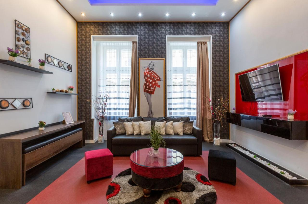 Exclusive Marilyn Apartment In The Heart Of Budapeste Exterior foto